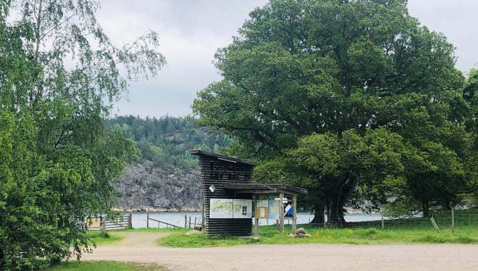 Nordens Ark and Åby Säteri