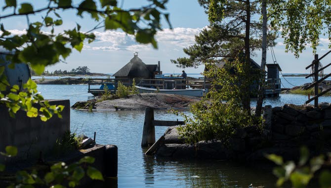 Naven bastuflotte på Kållandsö