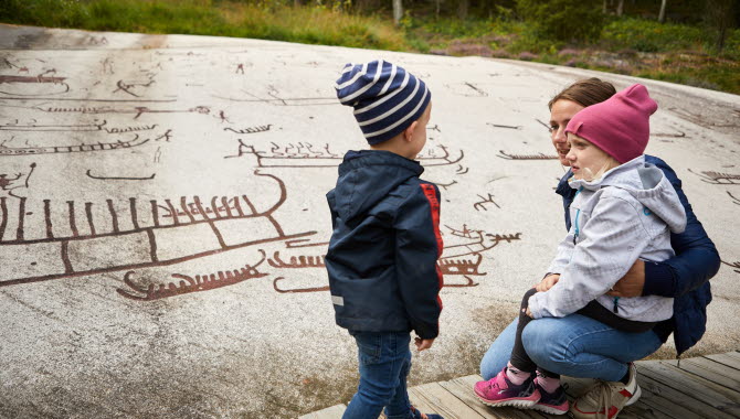 Kids at Vitlycke Museum