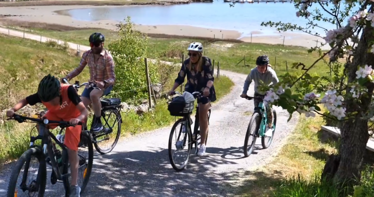 Cykelfilmsbild familj